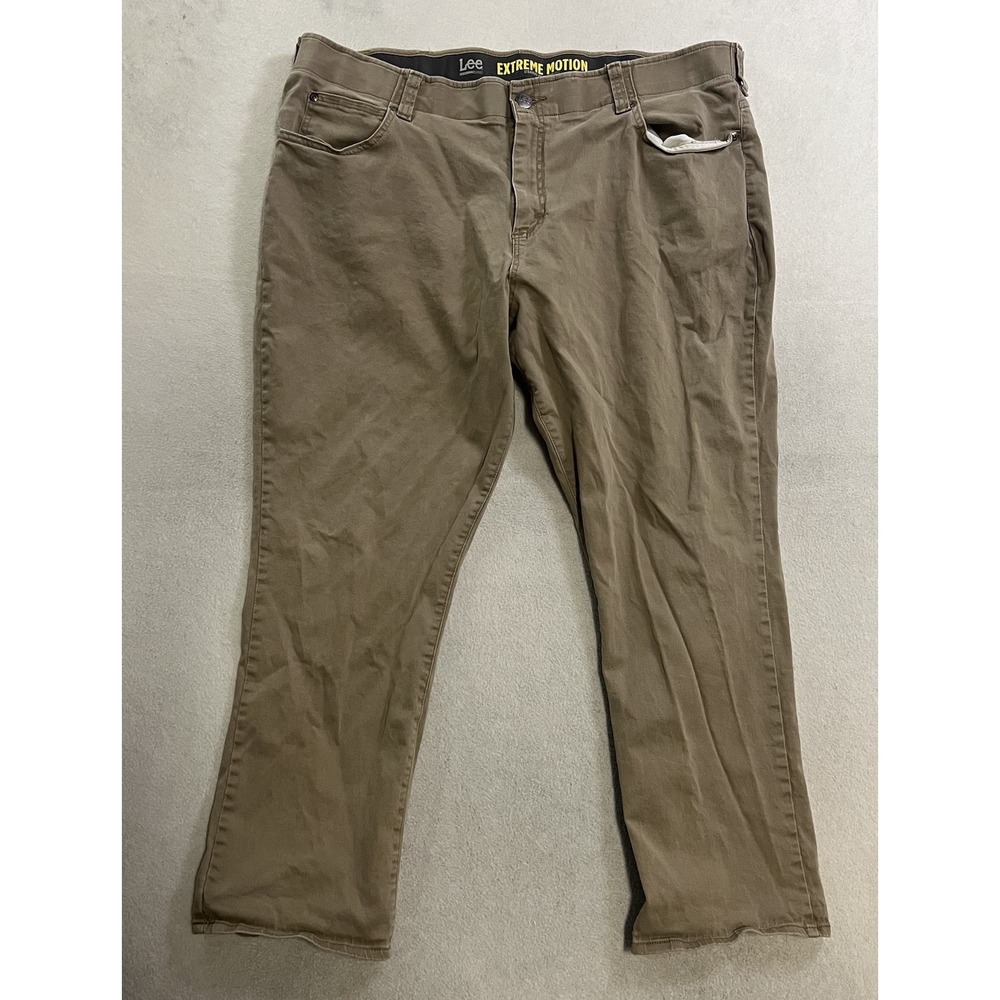Lee Pants Mens 44x28 Extreme Motion Khaki Stretch Straight Fit Tapered Leg Beige